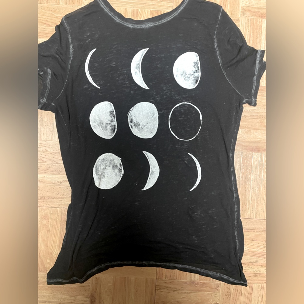 Mesh Moon phase top
